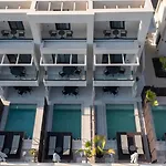 公寓式酒店 Vista Luxury 4*