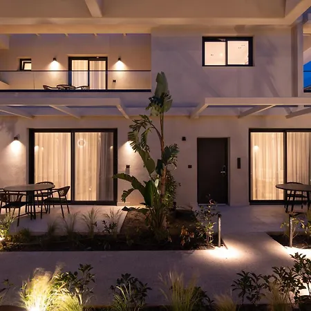 Vista Luxury Aparthotel 4*