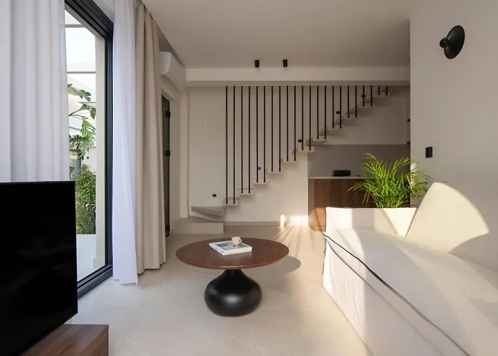 Vista Luxury Aparthotel 4*