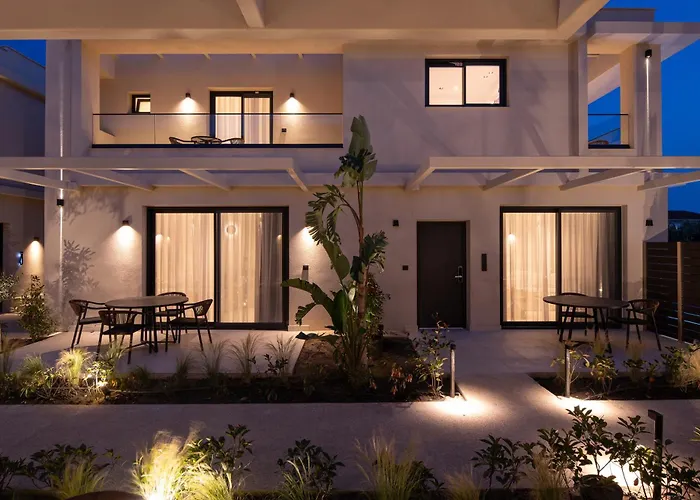 Vista Luxury Apartahotel 4*