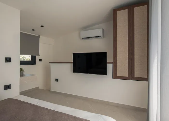 Vista Luxury Apartahotel 4*