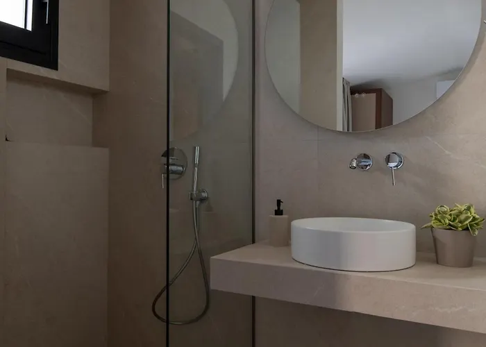 Vista Luxury Apartahotel 4*