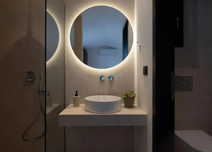 Vista Luxury Apartahotel